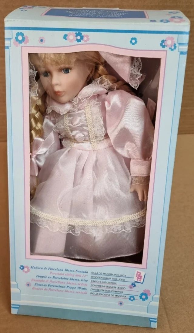 Muñeca de porcelana 30 cm