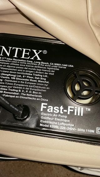COLCHON HINCHABLE INTEX con cabecero 152*236