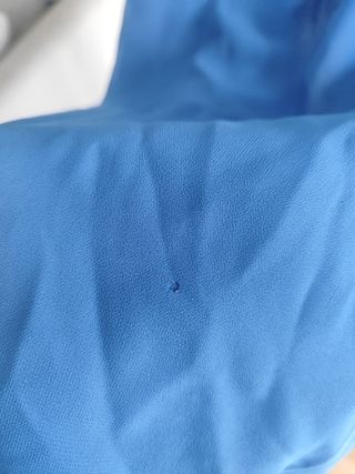 Blusa azul con lentejuelas