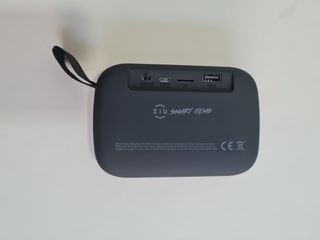 Altavoz bluetooth portatil