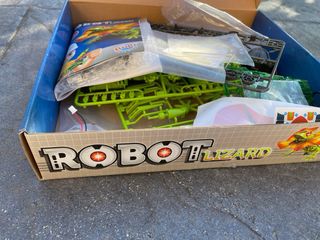 Juego Lagarto Robot.