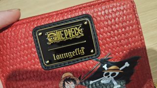 Cartera Loungefly One piece