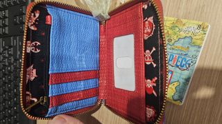 Cartera Loungefly One piece