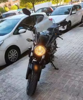 Pantalla cúpula para motos