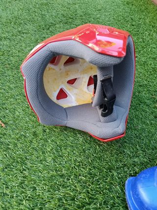 Botas esquí niño y casco