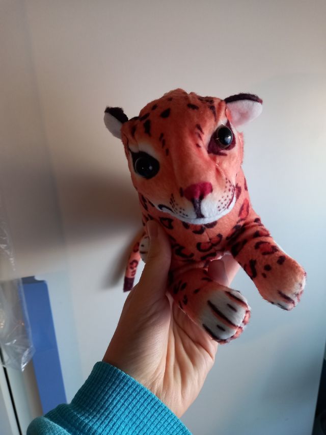Peluche leopardo