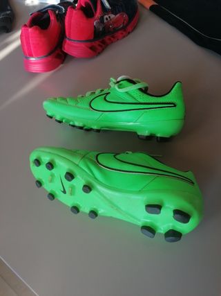 Scarpe da calcio da bambino Nike