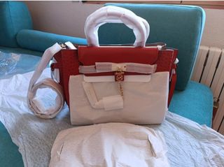 Bolso" Michael Kors". Sin usar 