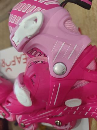 Patines con casco y protecciones