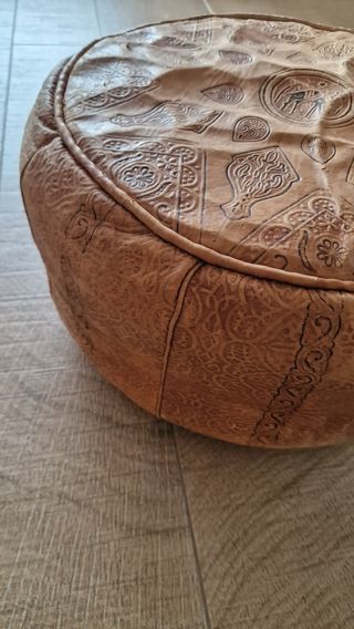 Puff cuero étnico