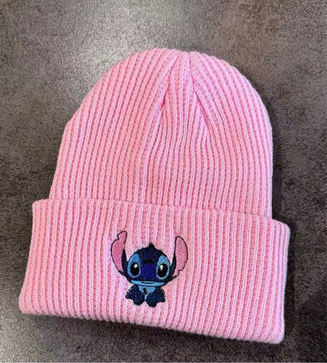 Gorro bordado lilo y Stitch
