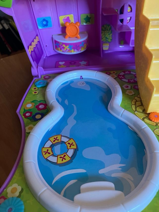 Hotel de Vacaciones de Pin y Pon