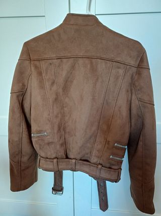 Chaqueta corta ante