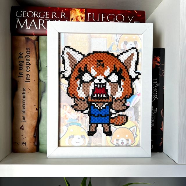 Cuadro Aggretsuko Hama Beads