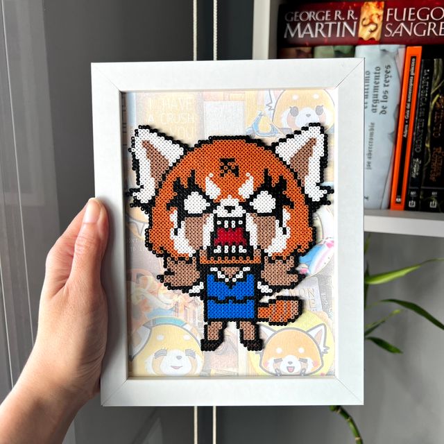 Cuadro Aggretsuko Hama Beads