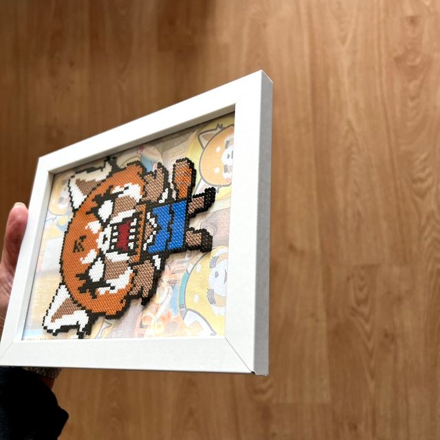 Cuadro Aggretsuko Hama Beads