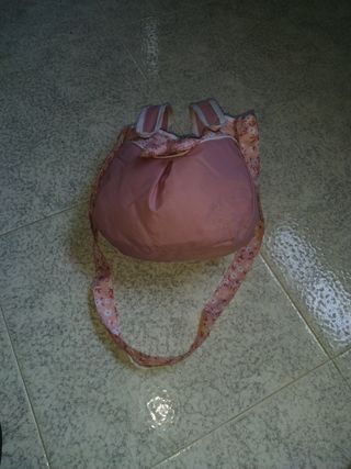 Parasol y mochila de juguete