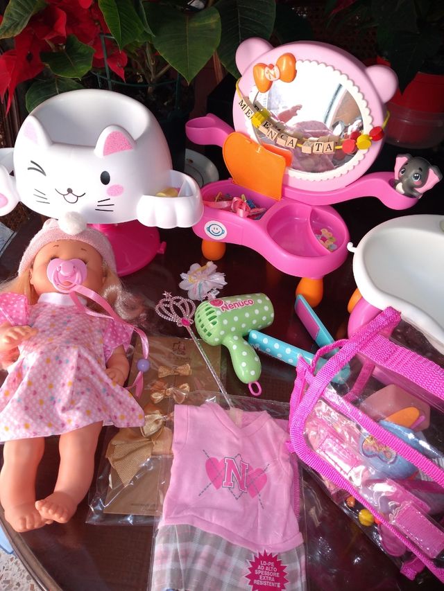 Nenuco y salón belleza