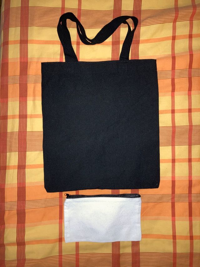 Bolsa y neceser de corazón