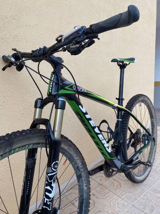 Bicicleta MTB carbono 29 Stevens