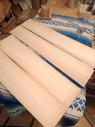 Ciprés,romántica,Ukelele, Guitarrito,bandurrias...