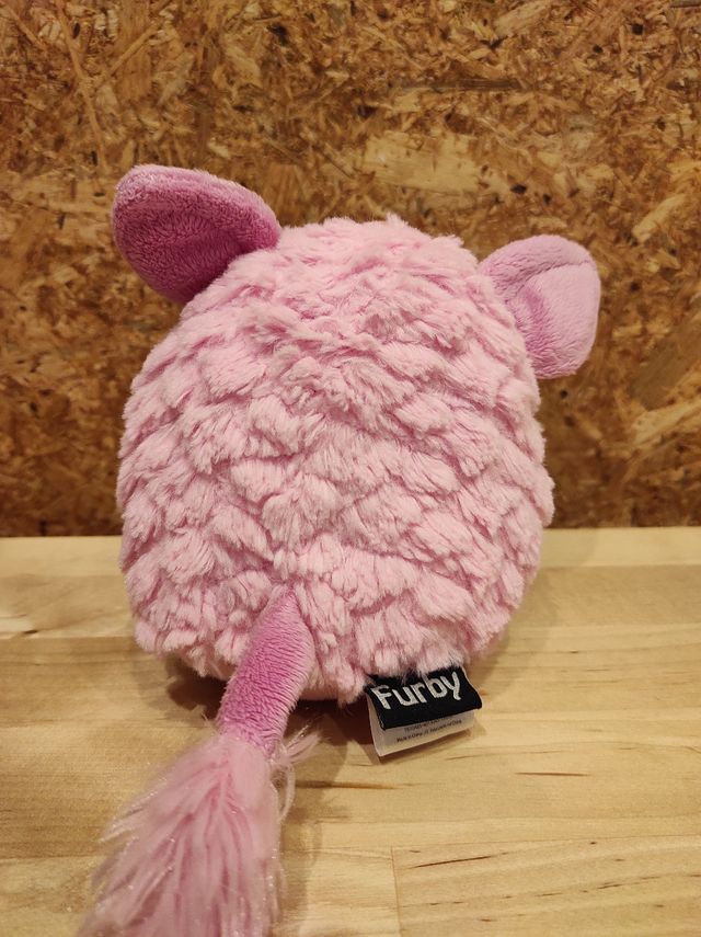 Peluche Furby Hasbro Famosa 2013