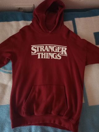 sudadera stranger things