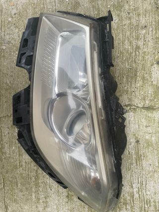 Faro renault megane II