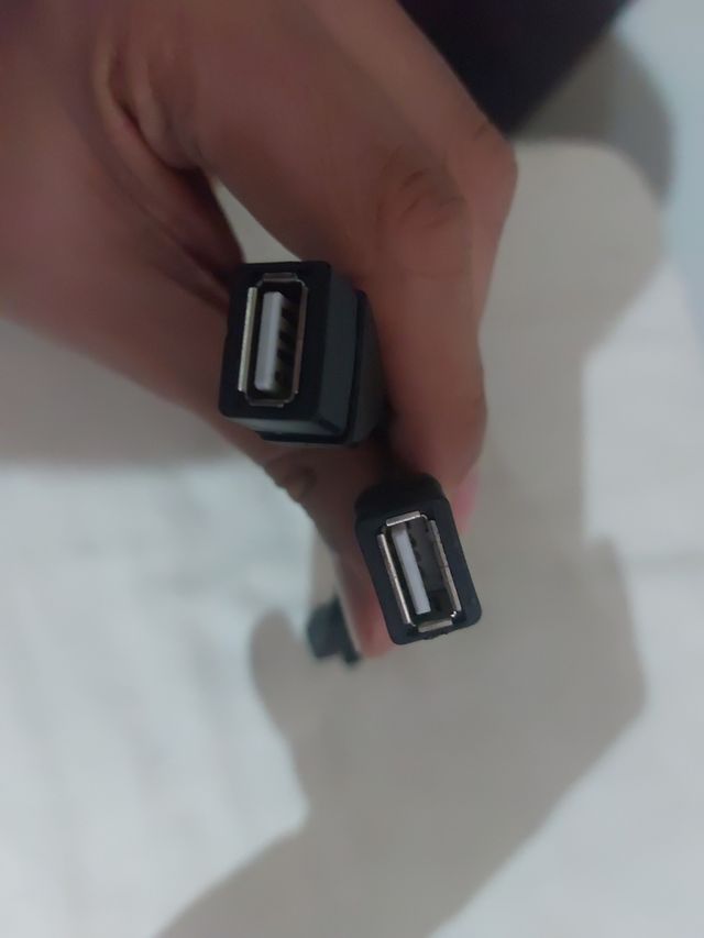 URGE, regalo Cables micro USB