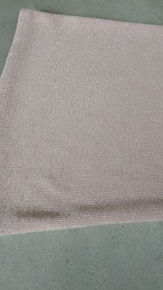 Pantalón tipo malla acampanado