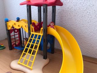 Parque infantil de playmobil