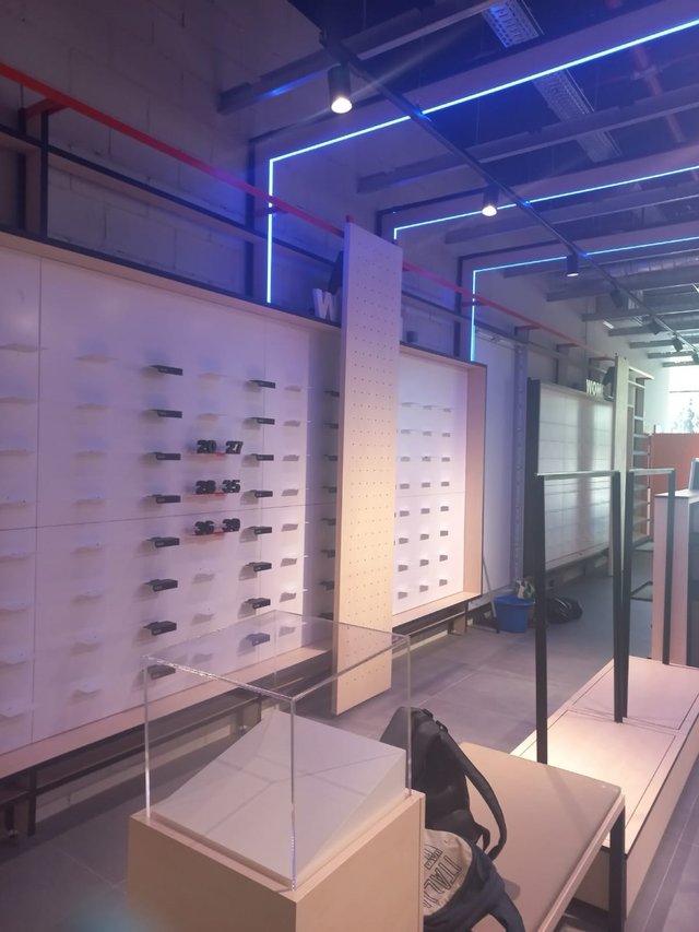 Estanterias para tienda