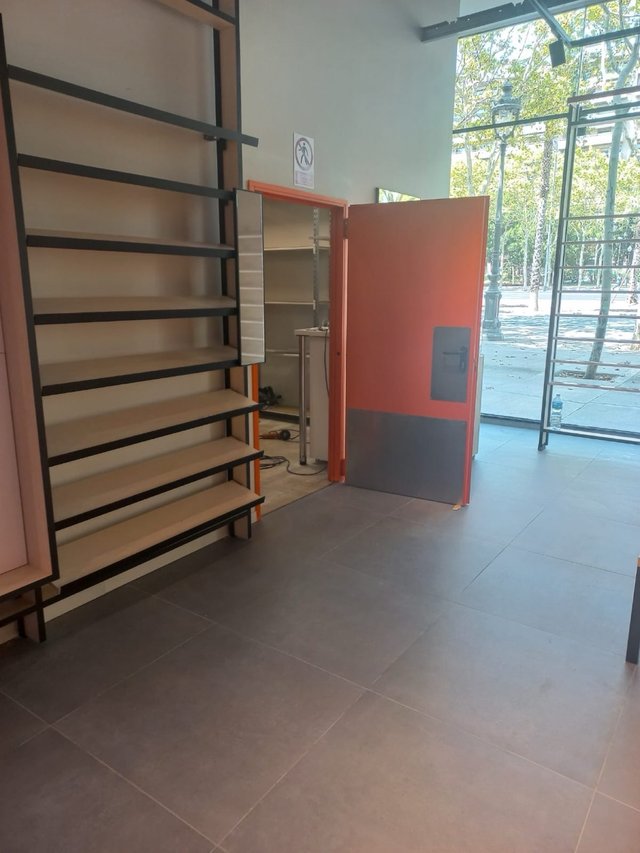 Estanterias para tienda