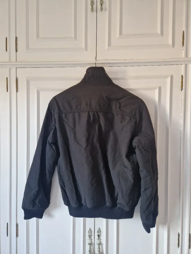 Chaqueta estilo bomber