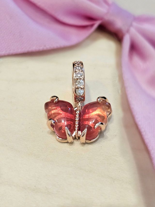 CHARM MARIPOSA NARANJA Y ROSE PLATA