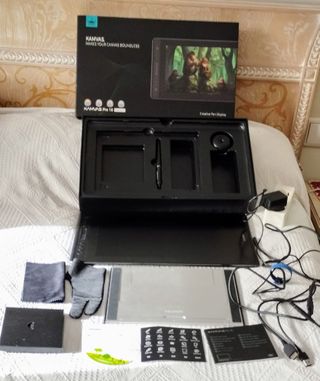 Tableta gráfica Kamvas Pro 16 Premium Huion