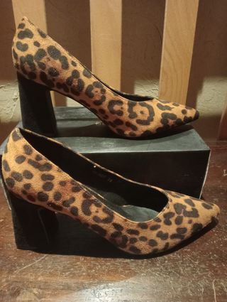 Tacones leopardo Nuevos
