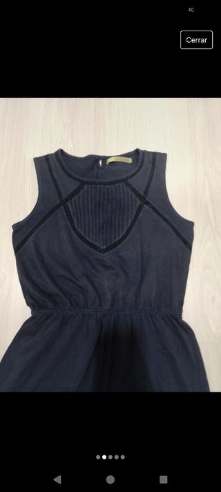 Vestido azul marino de Sfera