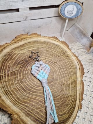 Portachiave cuore macramé