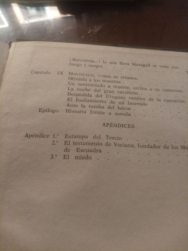Libro antiguo, Un Muerto