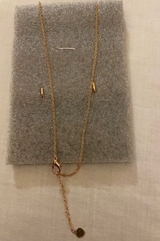 Conjunto gsrgantilla y pendientes