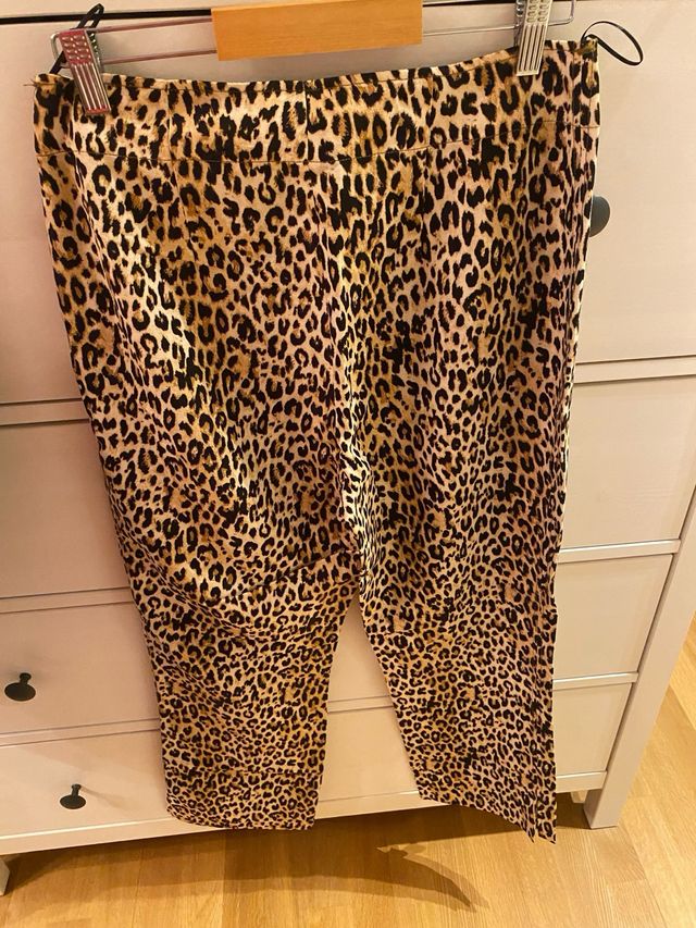 Pantalón animal print