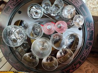 Mueble bar de bola del mundo antigua