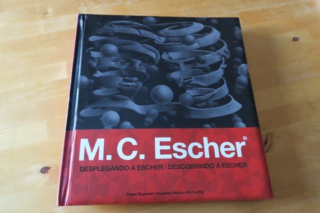 Desplegando a Escher / Descobrindo a Escher