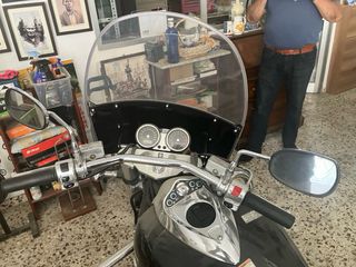 Suzuki marauder. 1600cc..Solo 32000Km