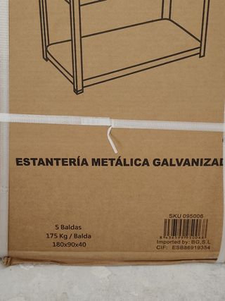 Estantería metálica trastero