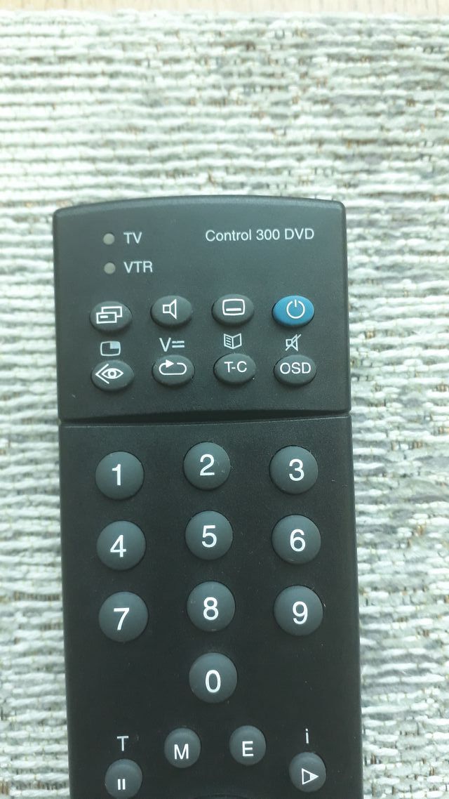 Mando a distancia Loewe Control 300