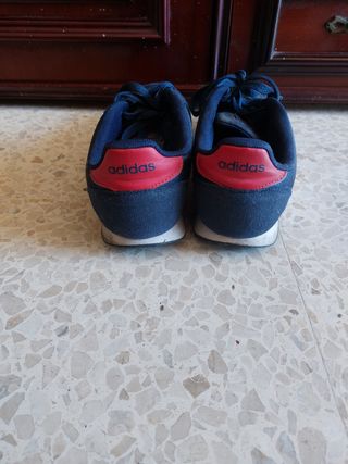 tenis Adidas