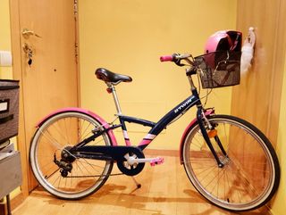 Bicicleta de paseo rosa