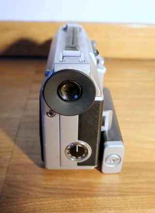 CÁMARA DE PELÍCULAS DE SUPER-8 CANON AUTO ZOOM 814